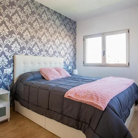 Holiday home In El Mojon With Outdoor Swimming Pool *