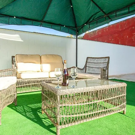 In El Mojon With Outdoor Swimming Pool Holiday home
